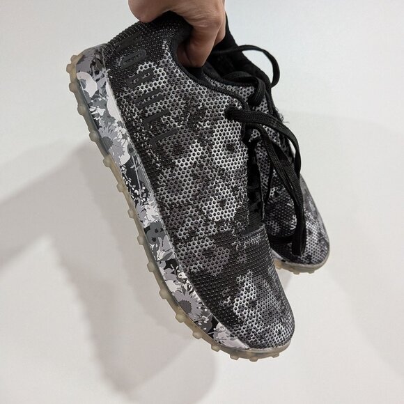 No Bull Floral Textured Trainers Running Shoes Black White Size 9.5 - Picture 1 of 6